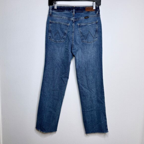 Wrangler Women High-Rise Rodeo Straight Leg Crop Jean Medium Wash Size 26 Blue 2 - Picture 8 of 11